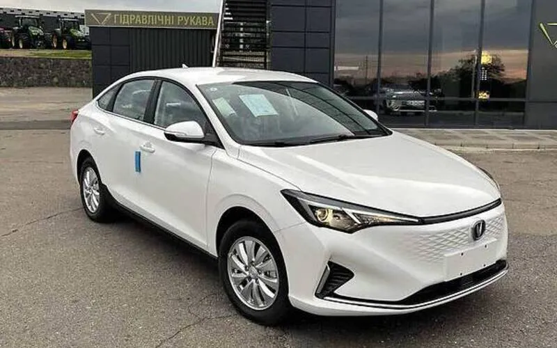 فروش فوری چانگان EADO EV460 سایپا: اولین خودروی برقی با قیمت ۱.۵ میلیارد تومان